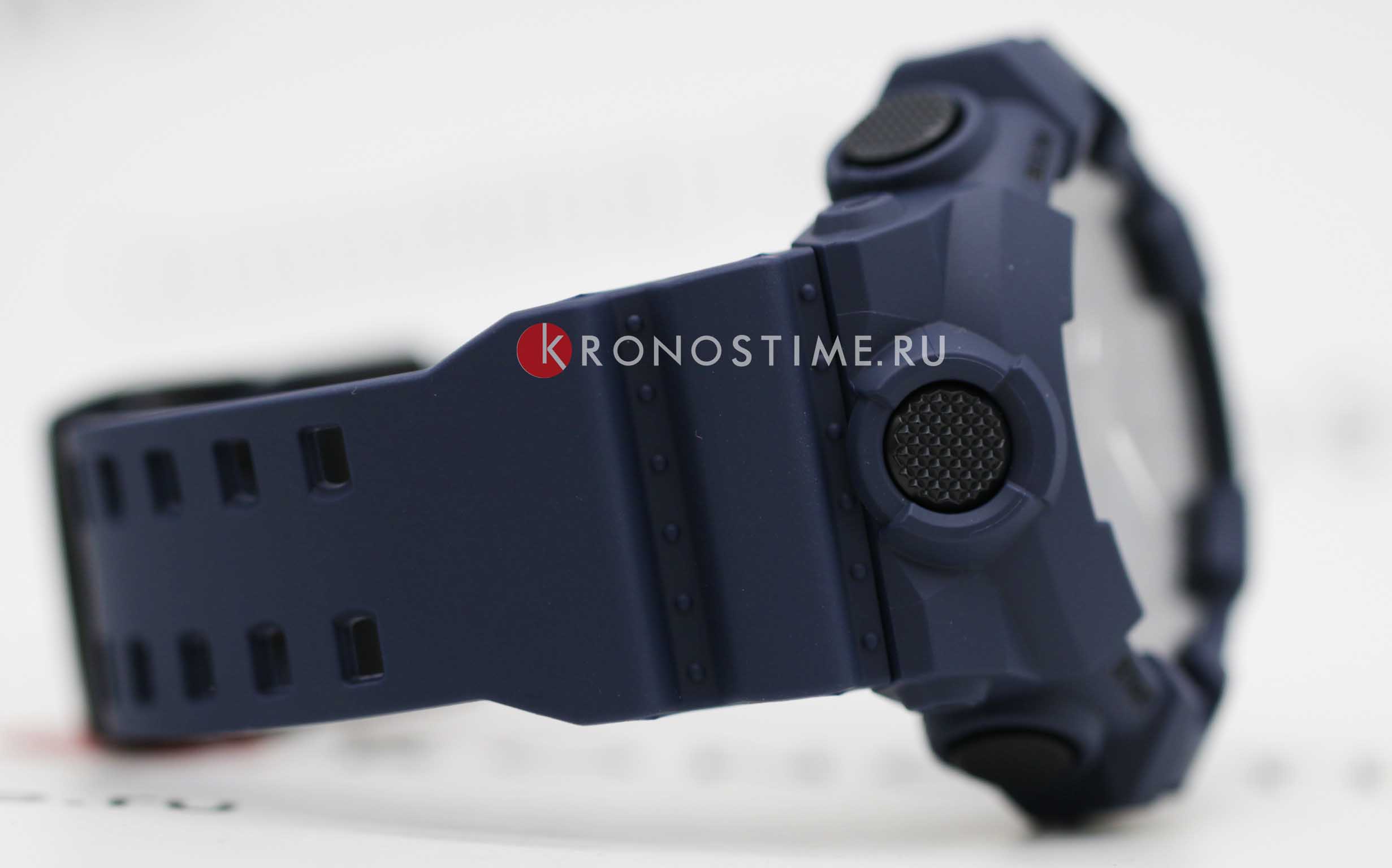 Casio Casio G-Shock GA-700CA-2ADR (GA-700CA-2A) электронные мужские часы часы крупный план  циферблата